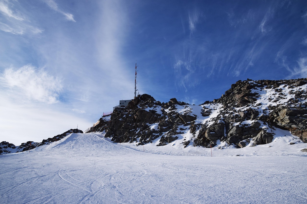 Skier à 1 h 30 de Nice : Isola 2000, Auron, Valberg et La Foux d'Allos